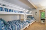 Bunk Bed room, Queens over Twins